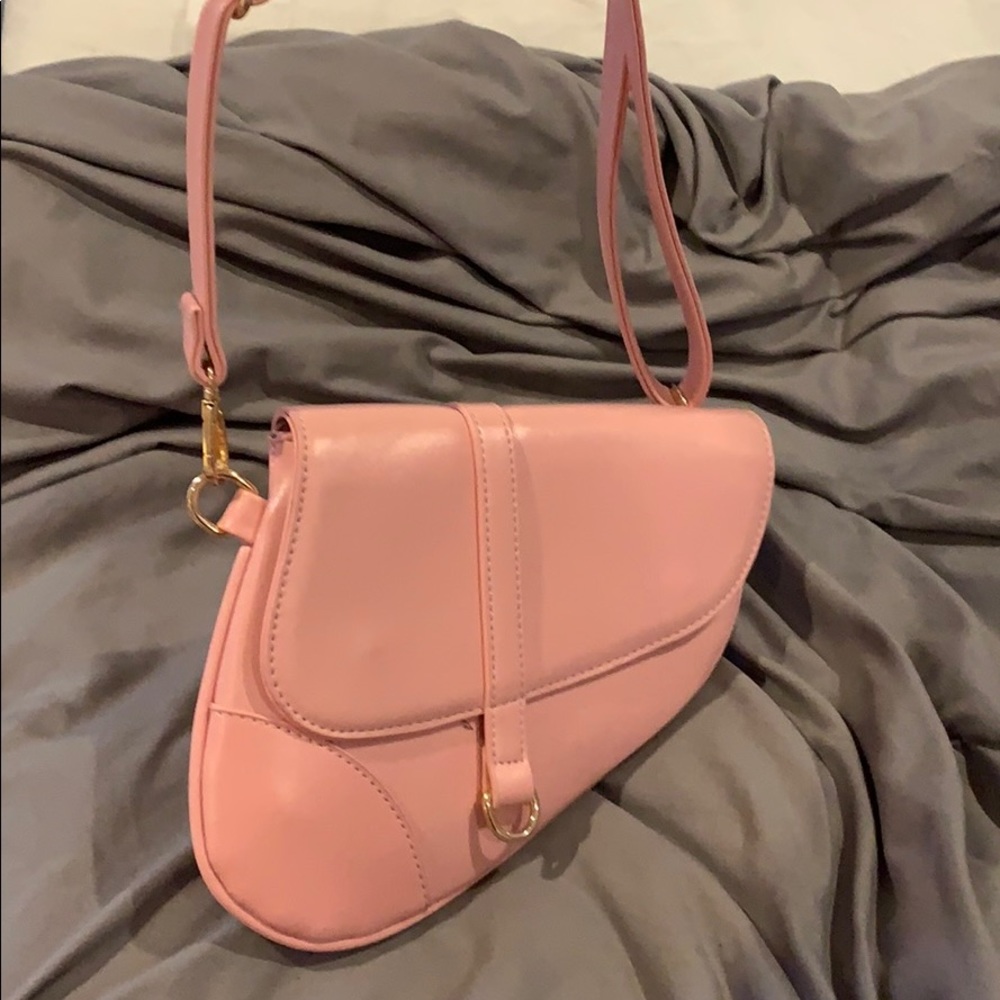 Cute pink bag - Picture 2 of 3